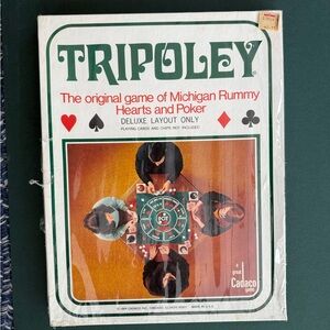 Tripoley Deluxe Game Layout - Classic Card Game Board (Green & White) 1969